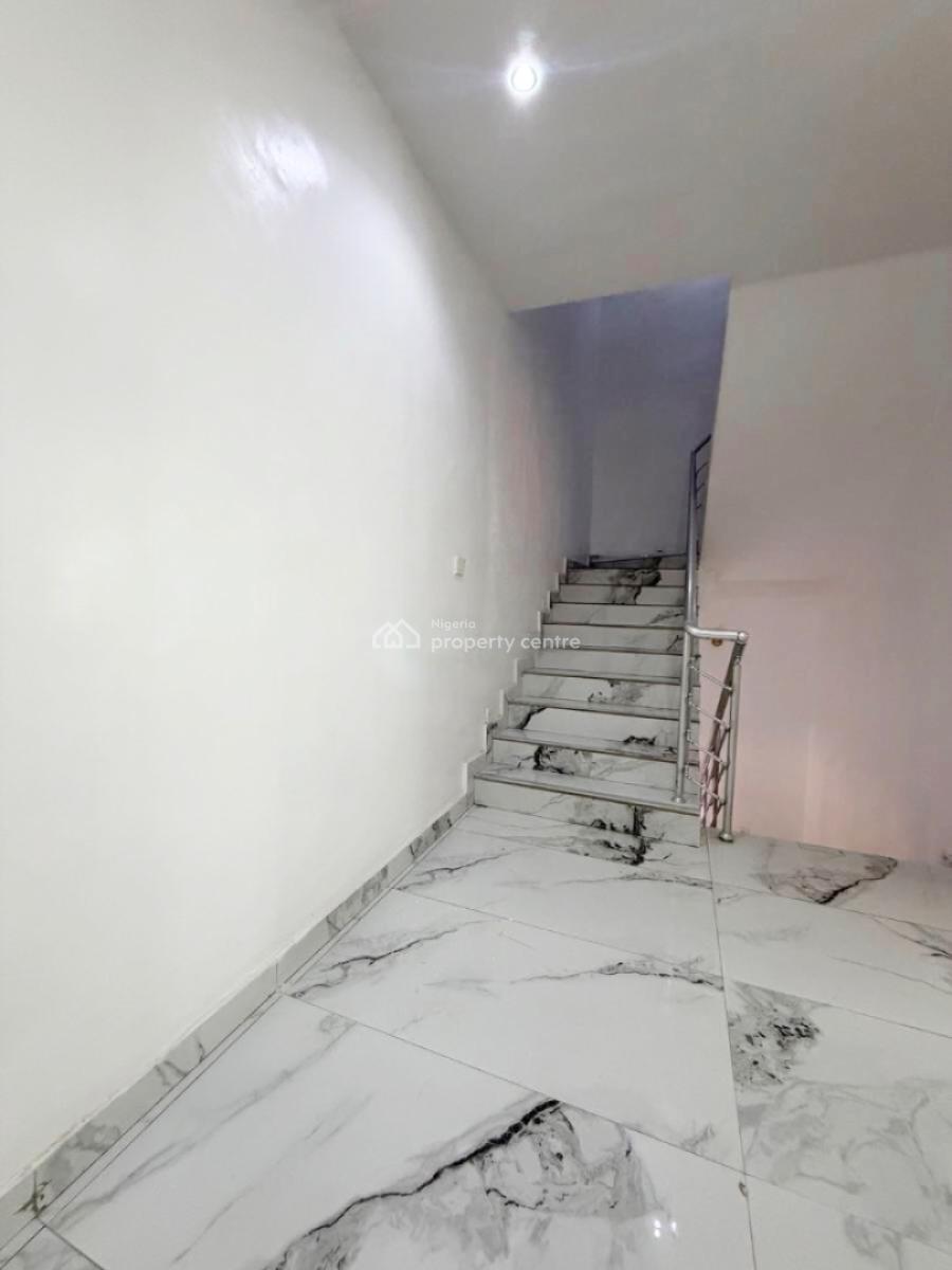 Exquisite 4 Bedroom Duplex in a Quiet Neighborhood, Off Gbangala Street, Ikate Elegushi, Lekki, Lagos, House for Rent
