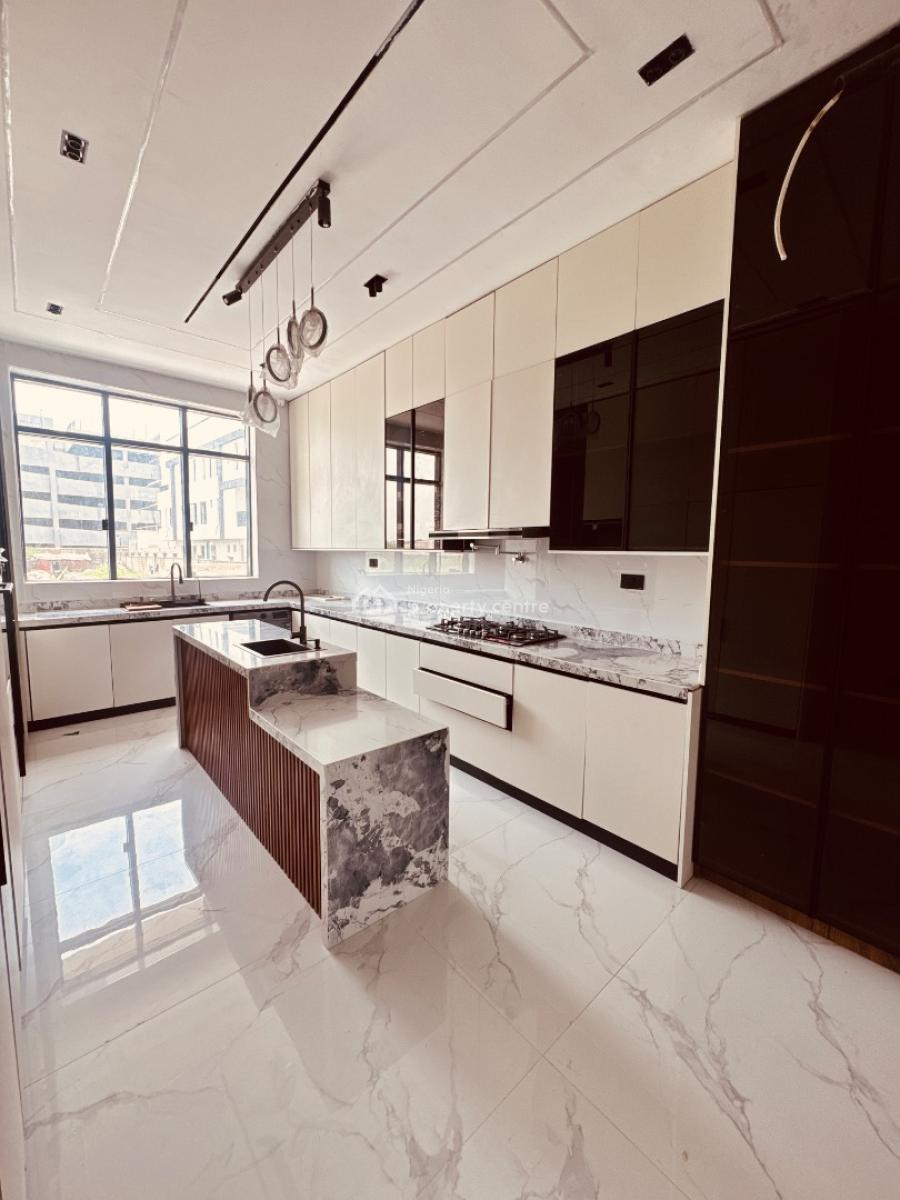 Super Nice 5 Bedroom Terrace, Lekki Phase 1, Lekki, Lagos, Terraced Duplex for Sale