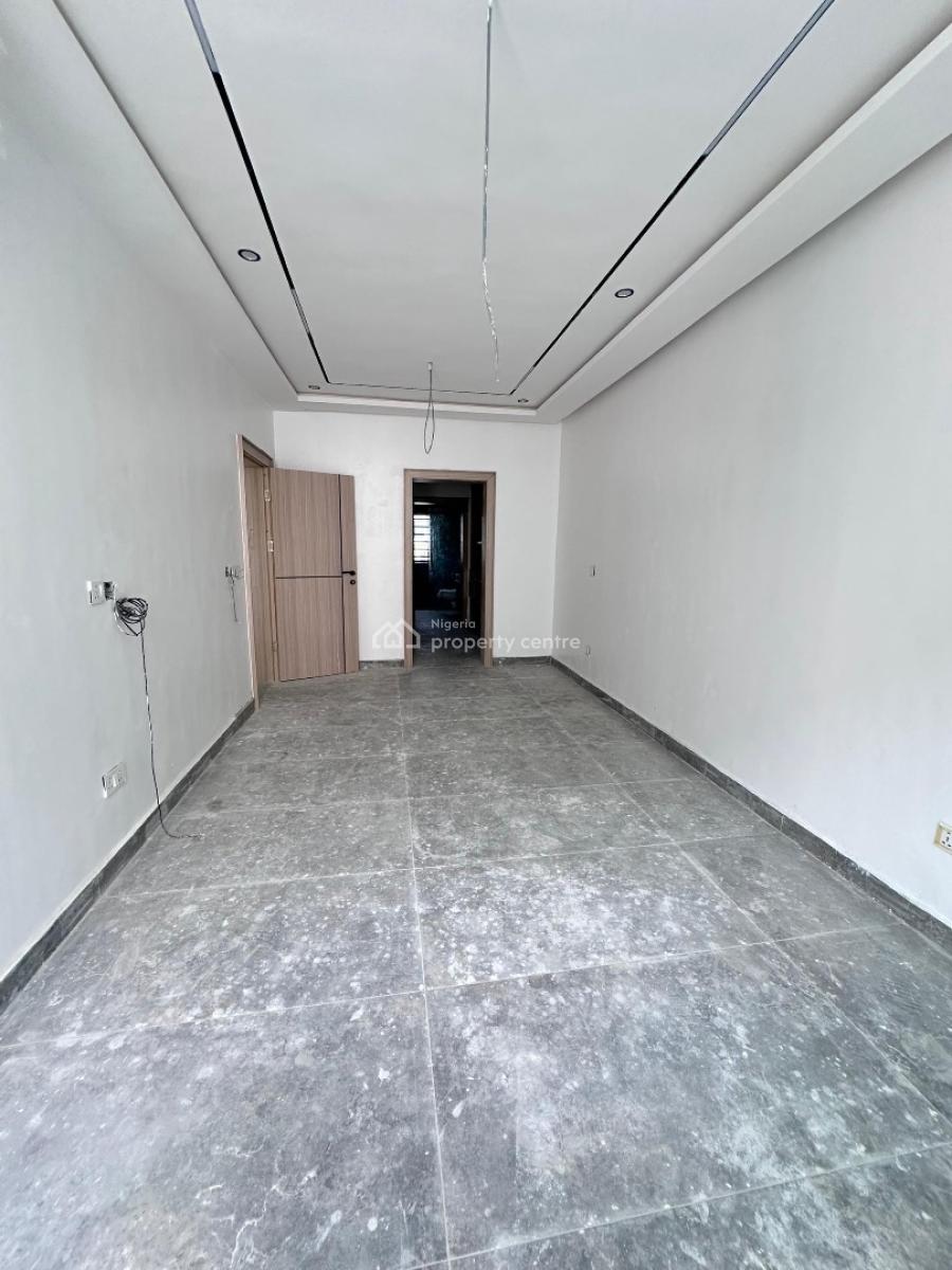 Spacious 5 Bedroom Terrace Duplex with Bq & Elevator, Lekki Phase 1, Lekki, Lagos, Terraced Duplex for Sale