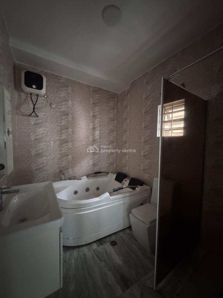 Large 5bedroom Detached with Bq Facing The Road, Chevron, Lekki, Lagos, Detached Duplex for Sale