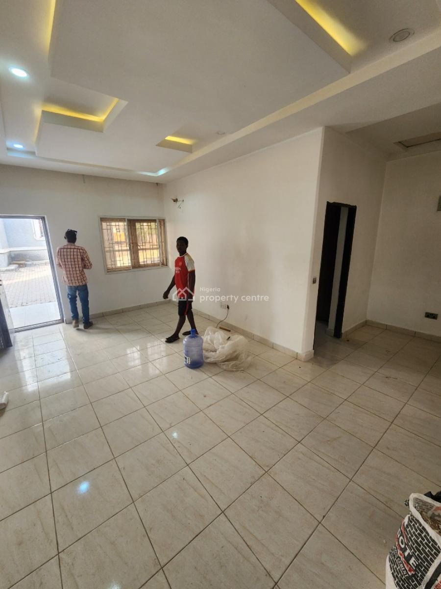 Luxury Two Bedroom Flat, Dawaki District, Dawaki, Gwarinpa, Abuja, Flat / Apartment for Rent