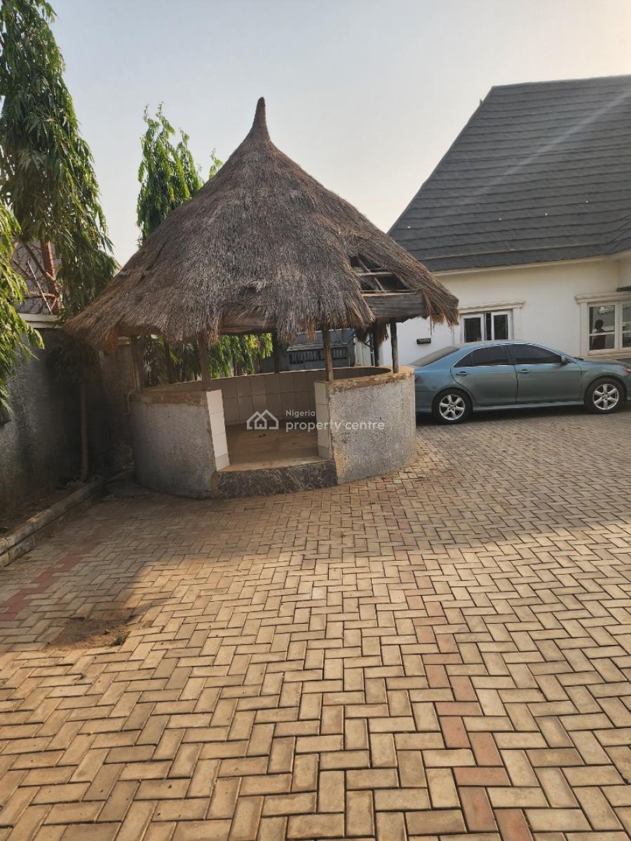 Luxury Two Bedroom Flat, Dawaki District, Dawaki, Gwarinpa, Abuja, Flat / Apartment for Rent