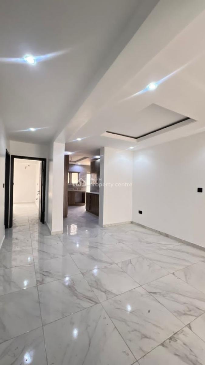 3 Bedrooms Apartment, Lekki Phase 1, Lekki, Lagos, Flat / Apartment for Sale