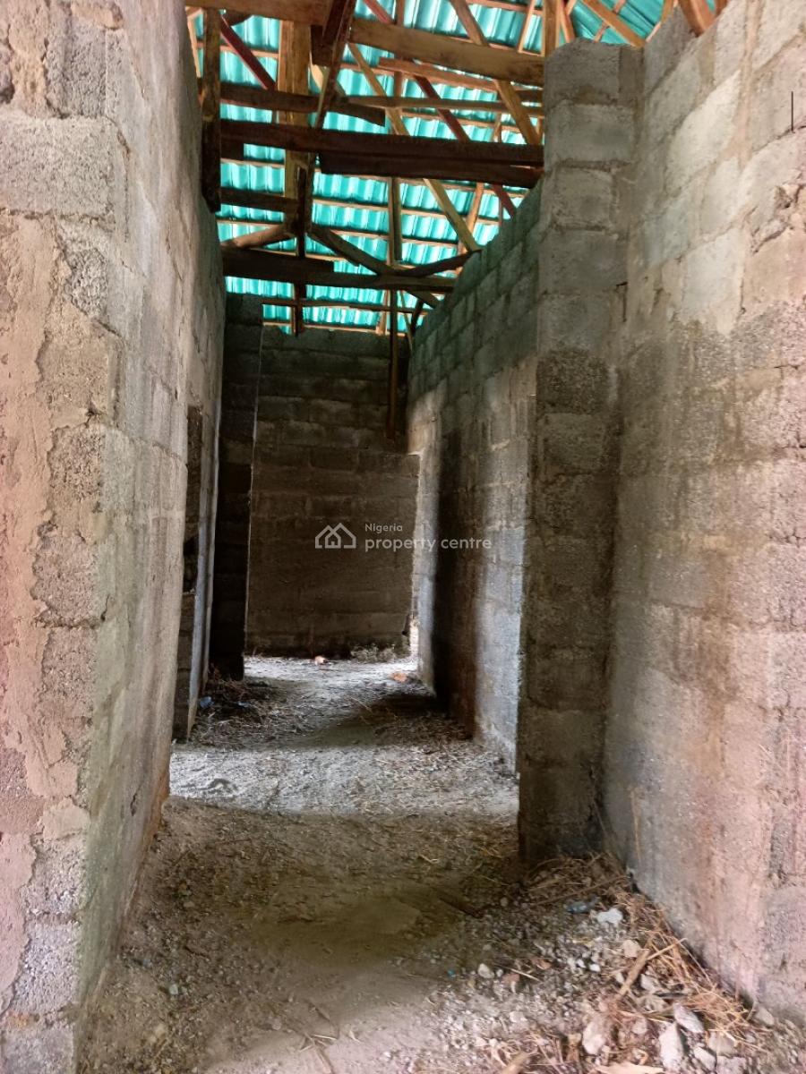 3 Bedrooms Semi-detached Bungalow Carcass, Fha (f.h.a), Lugbe District, Abuja, Semi-detached Bungalow for Sale