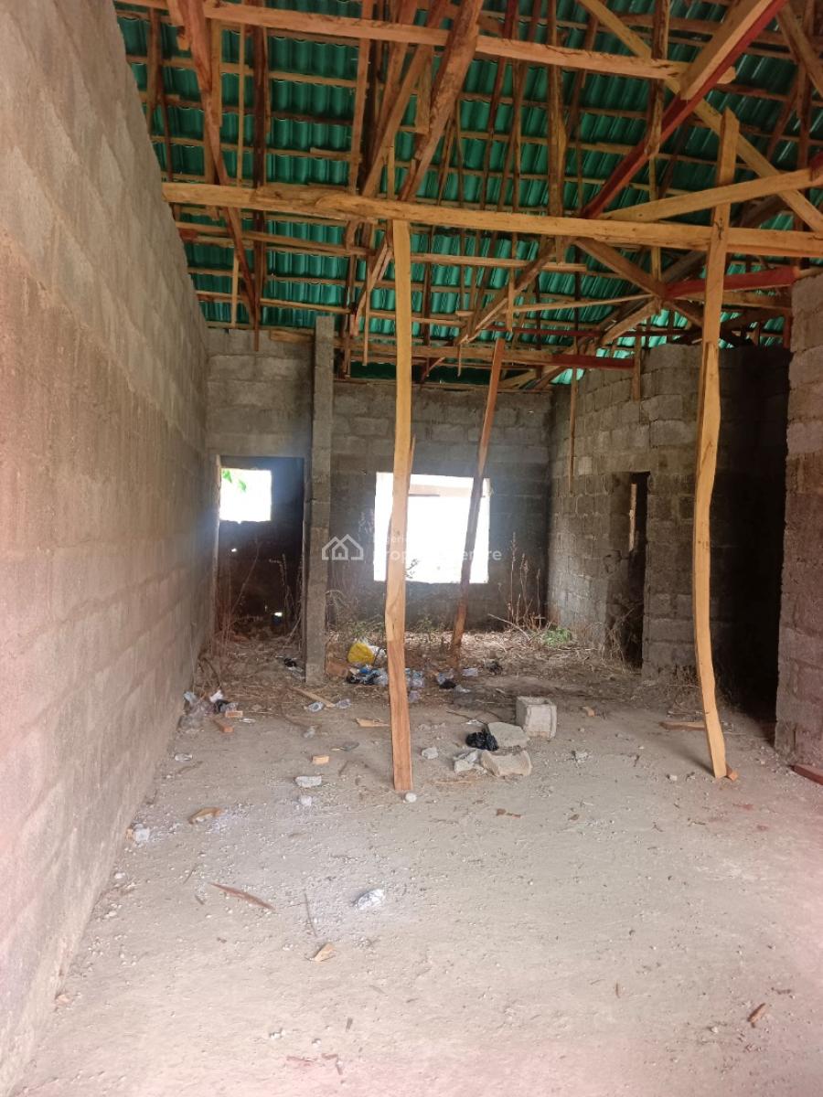 3 Bedrooms Semi-detached Bungalow Carcass, Fha (f.h.a), Lugbe District, Abuja, Semi-detached Bungalow for Sale
