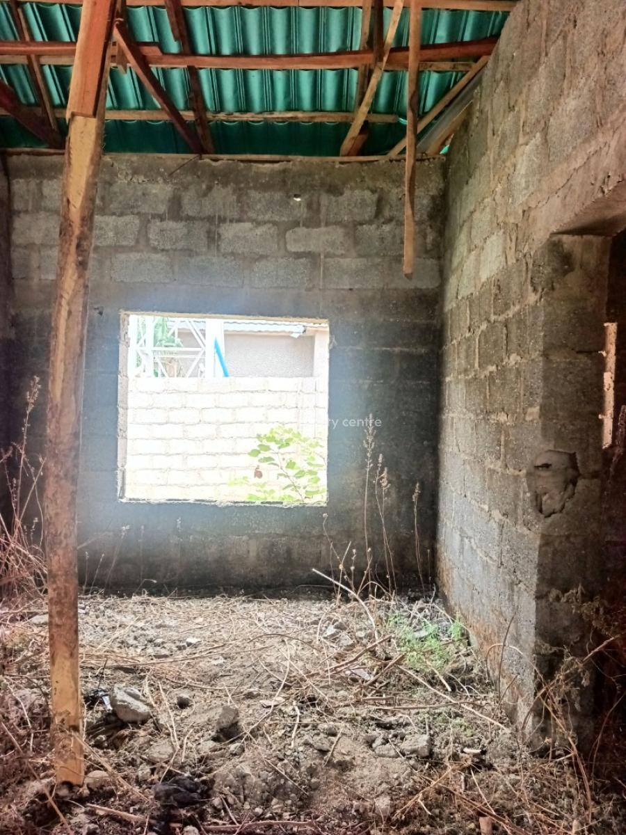 3 Bedrooms Semi-detached Bungalow Carcass, Fha (f.h.a), Lugbe District, Abuja, Semi-detached Bungalow for Sale