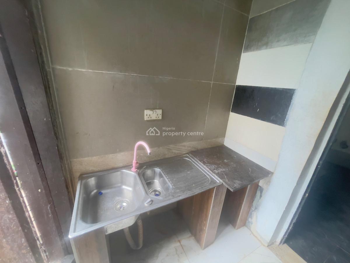 Luxury Self Contain, Gbetu New Road, Awoyaya, Ibeju Lekki, Lagos, Self Contain (single Rooms) for Rent
