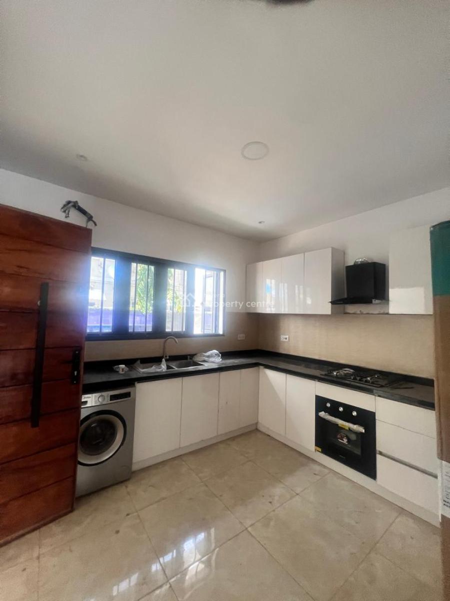 4 Bedroom Terrace Duplex, Lekki Phase 1, Lekki, Lagos, Terraced Duplex for Rent