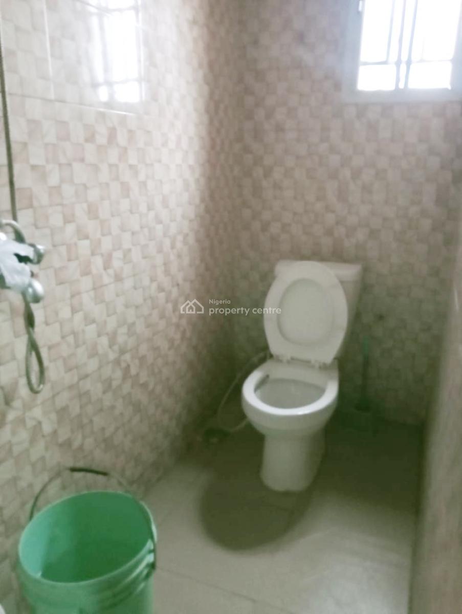 Luxury 2 Bedroom Flat, Olowora, Omole Phase 2, Ikeja, Lagos, Flat / Apartment for Rent