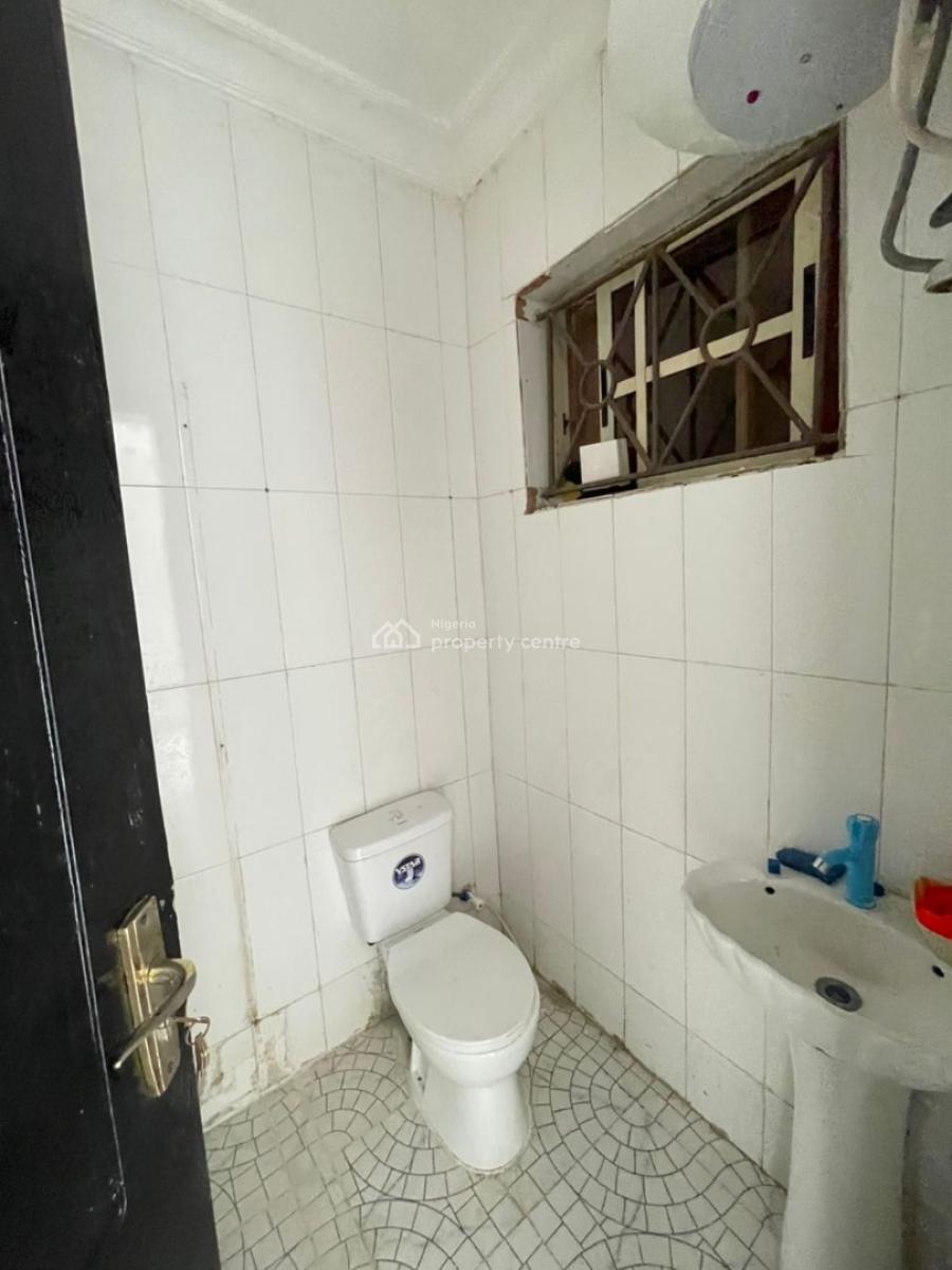 Self Service Front Shop Space, Lekki Phase 1, Lekki, Lagos, Shop for Rent