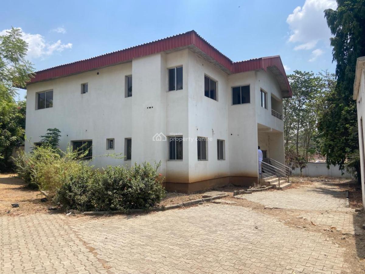 Prime Commercial Property Ideal for Offices, Retail, Maitama District, Abuja, Commercial Property for Rent