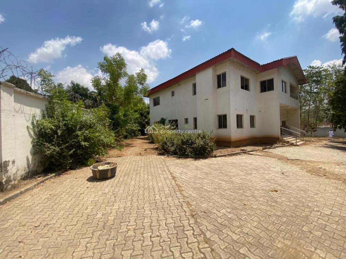 Prime Commercial Property Ideal for Offices, Retail, Maitama District, Abuja, Commercial Property for Rent