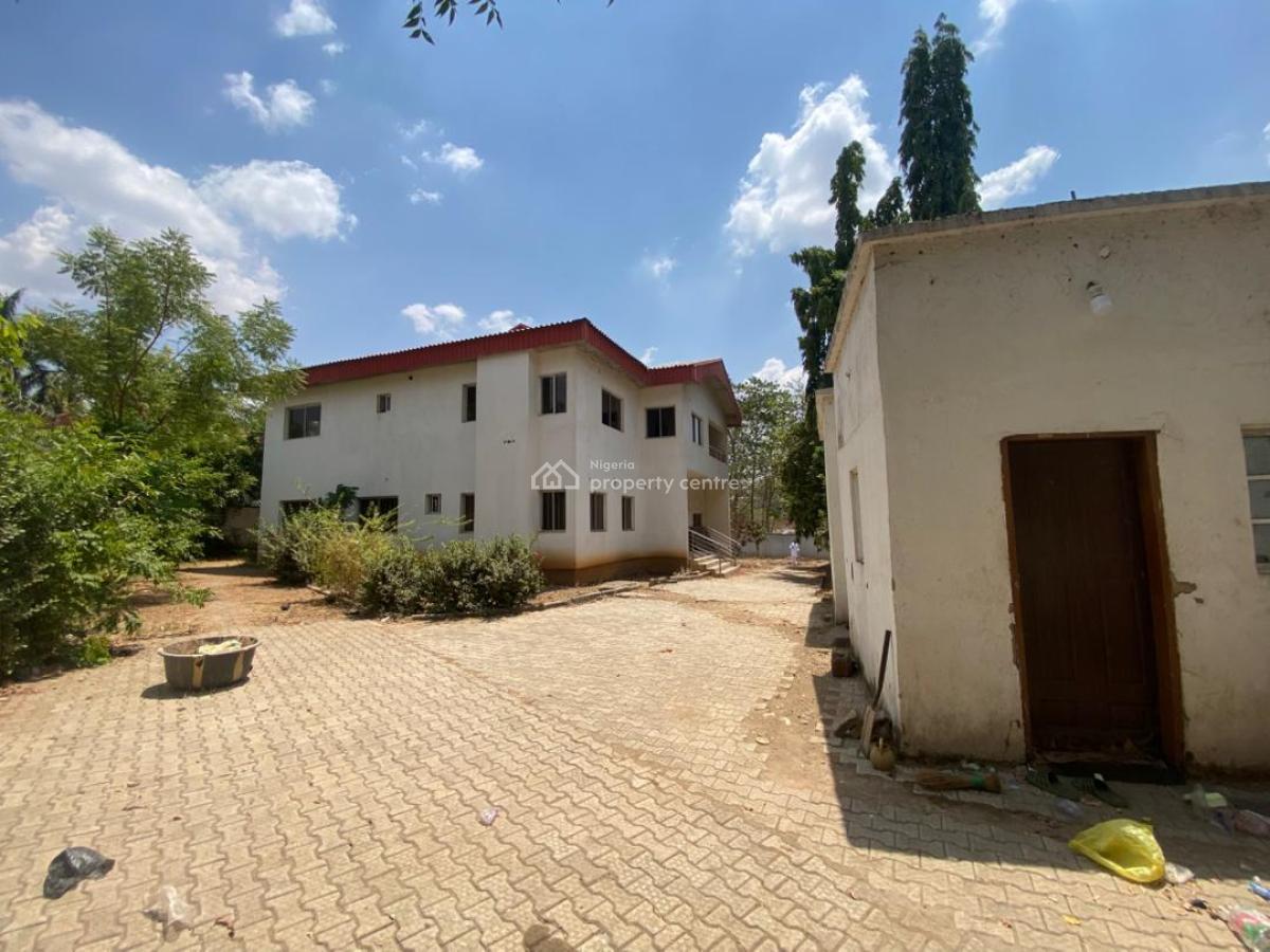 Prime Commercial Property Ideal for Offices, Retail, Maitama District, Abuja, Commercial Property for Rent