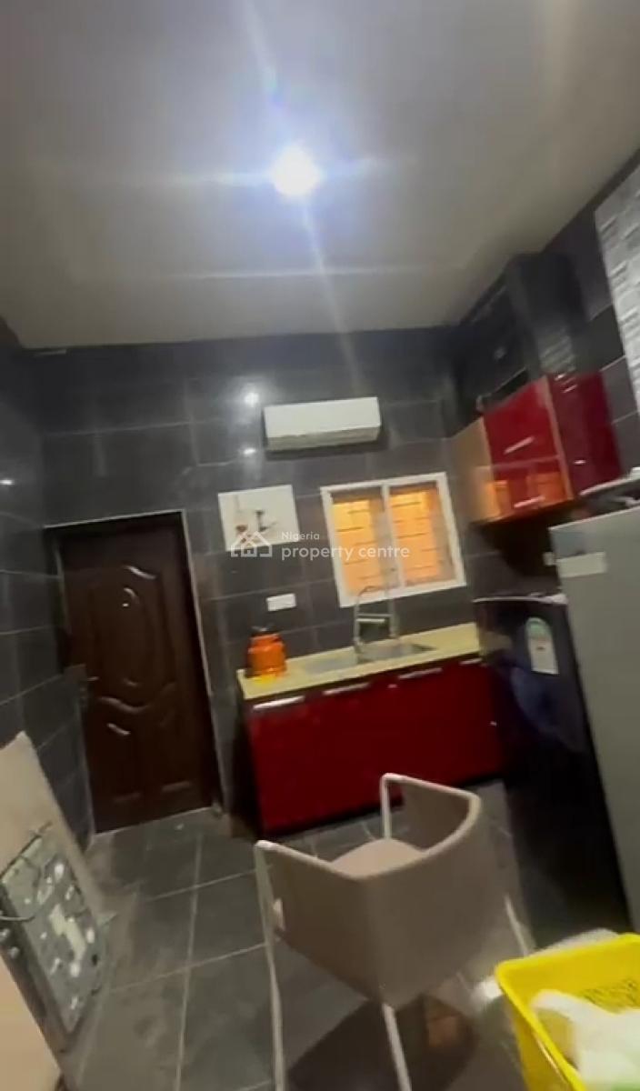 Spacious 3 Bedroom Terrace + Bq, Guzape District, Abuja, Terraced Duplex for Rent