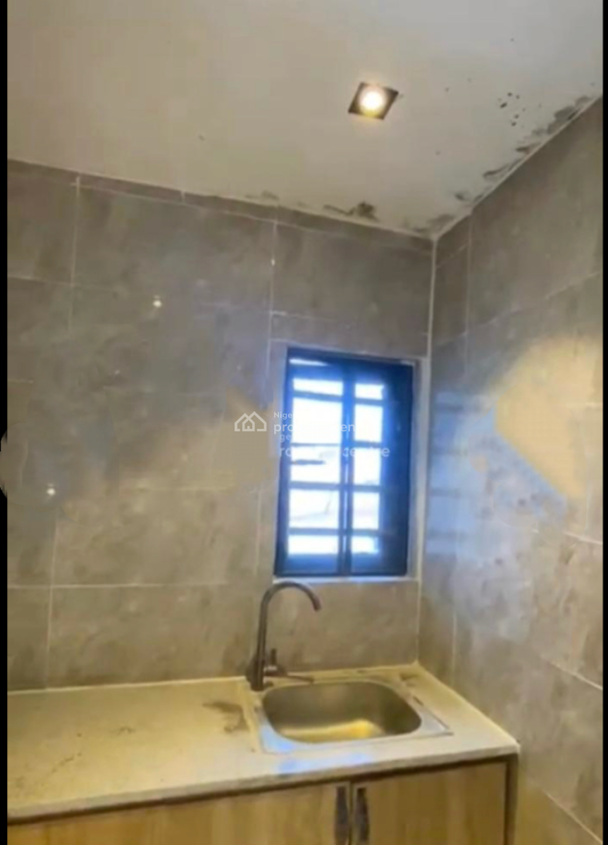 Newly Built Executive 2 Bedroom Apartment, Ifako Gbagada, Gbagada, Lagos, Flat / Apartment for Rent
