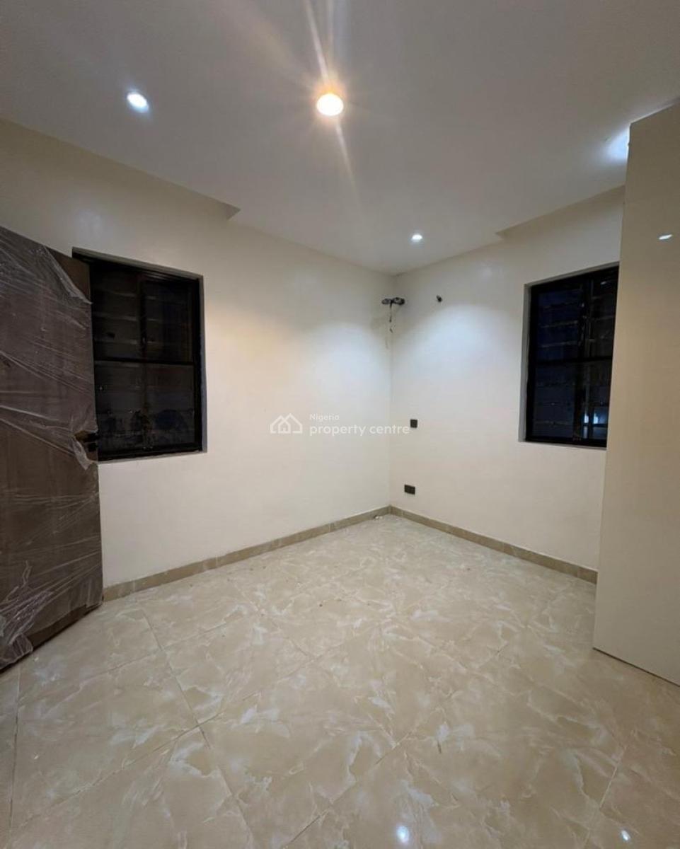 4 Bedroom Semi Detached Duplex with Bq, Ologolo, Lekki, Lagos, Semi-detached Duplex for Rent