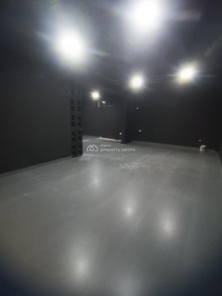 Open Plan Mall Space Measuring 65sqm, Admiralty Way, Lekki Phase 1, Lekki, Lagos, Plaza / Complex / Mall for Rent