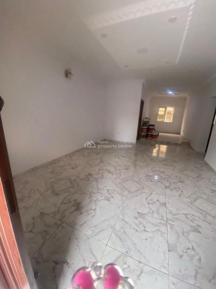 Beautiful and Well Maintained 2 Bedroom Apartment Upstairs, Otunla By Golf Road, Lakowe, Ibeju Lekki, Lagos, Flat / Apartment for Rent