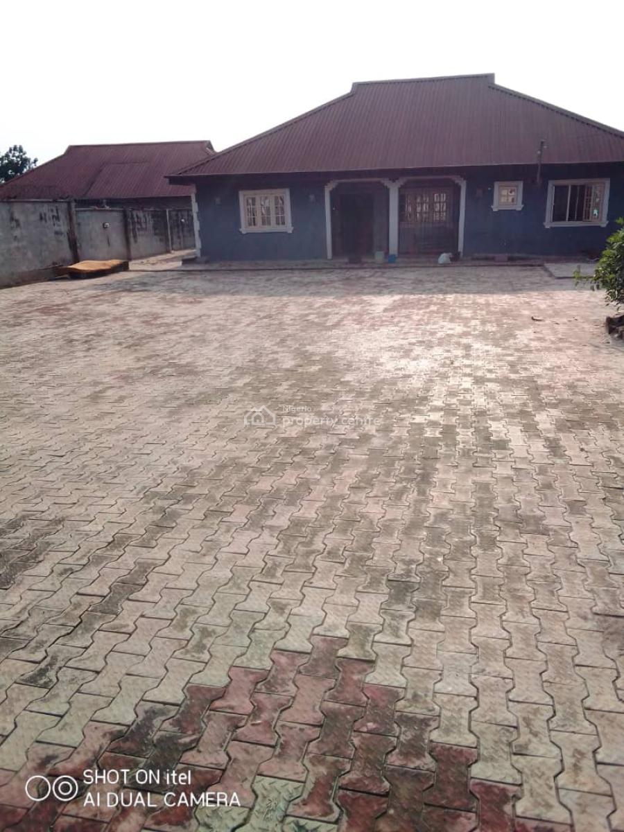 Well-developed 3-bedroom Bungalow with Family Deed, Mopelufa, Adamo, Ikorodu, Lagos, Detached Bungalow for Sale