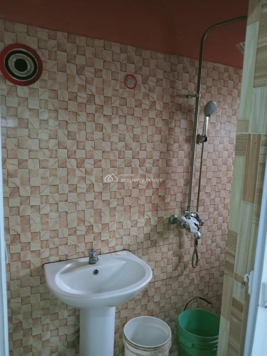 Luxury 2 Bedroom Flat, Gra Phase 1, Magodo, Lagos, Flat / Apartment for Rent