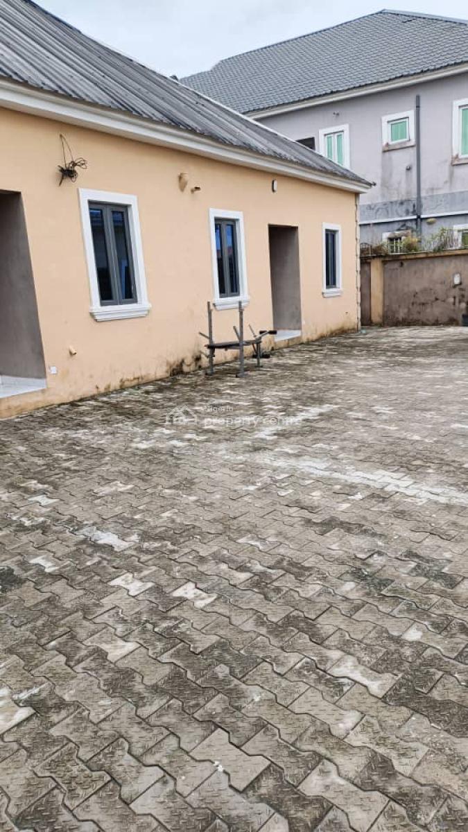 Mini Flat, Bogije, Ibeju Lekki, Lagos, Mini Flat (room and Parlour) for Rent