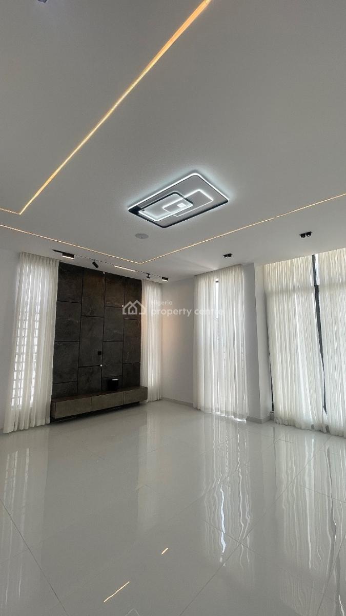 Spectacular Detached 5bdr Duplex + Swimming Pool + Boys Quarters, Flood Free, Serene Estate in, Ikota, Lekki, Lagos, Detached Duplex for Sale