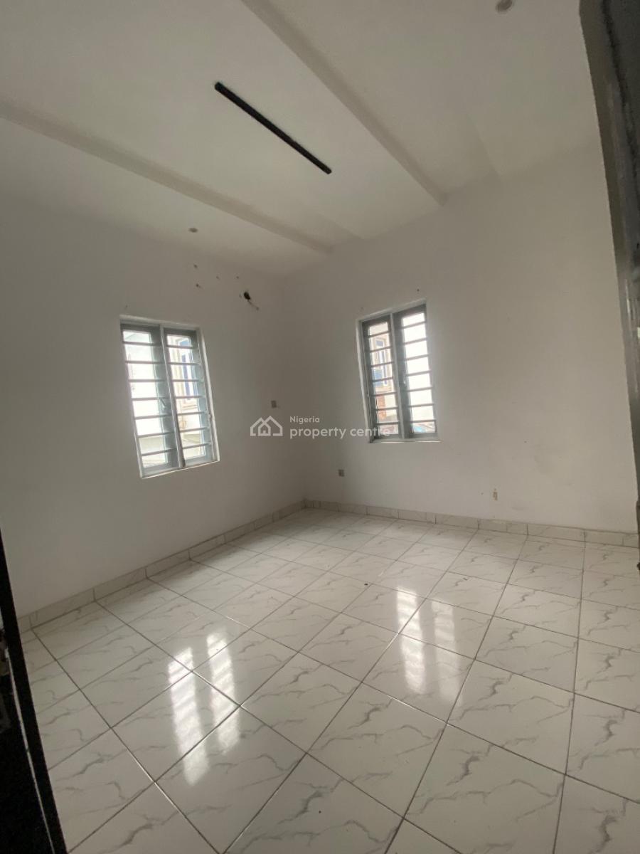 Lovely Clean 2 Bedroom Flat, Eleganza Toll Gate Lekki Lagos, Inside Secured Estate, Lekki, Lagos, Flat / Apartment for Rent