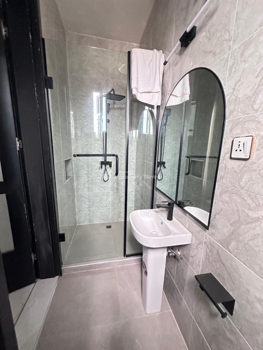 Fully Furnished 2&1 Bedroom Apartment 1st Floor, Lekki Phase One ,lekki ,lagos,nigeria, Lekki Phase 1, Lekki, Lagos, Flat / Apartment for Rent