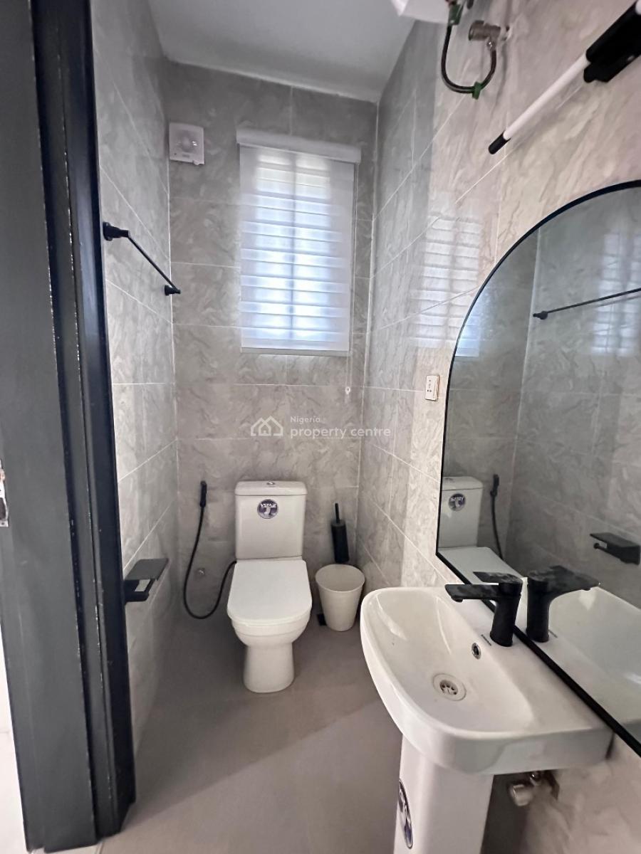 Fully Furnished 2&1 Bedroom Apartment 1st Floor, Lekki Phase One ,lekki ,lagos,nigeria, Lekki Phase 1, Lekki, Lagos, Flat / Apartment for Rent