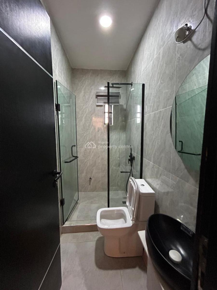 2 Bedroom Apartment, Ilasan, Lekki, Lagos, Flat / Apartment for Sale