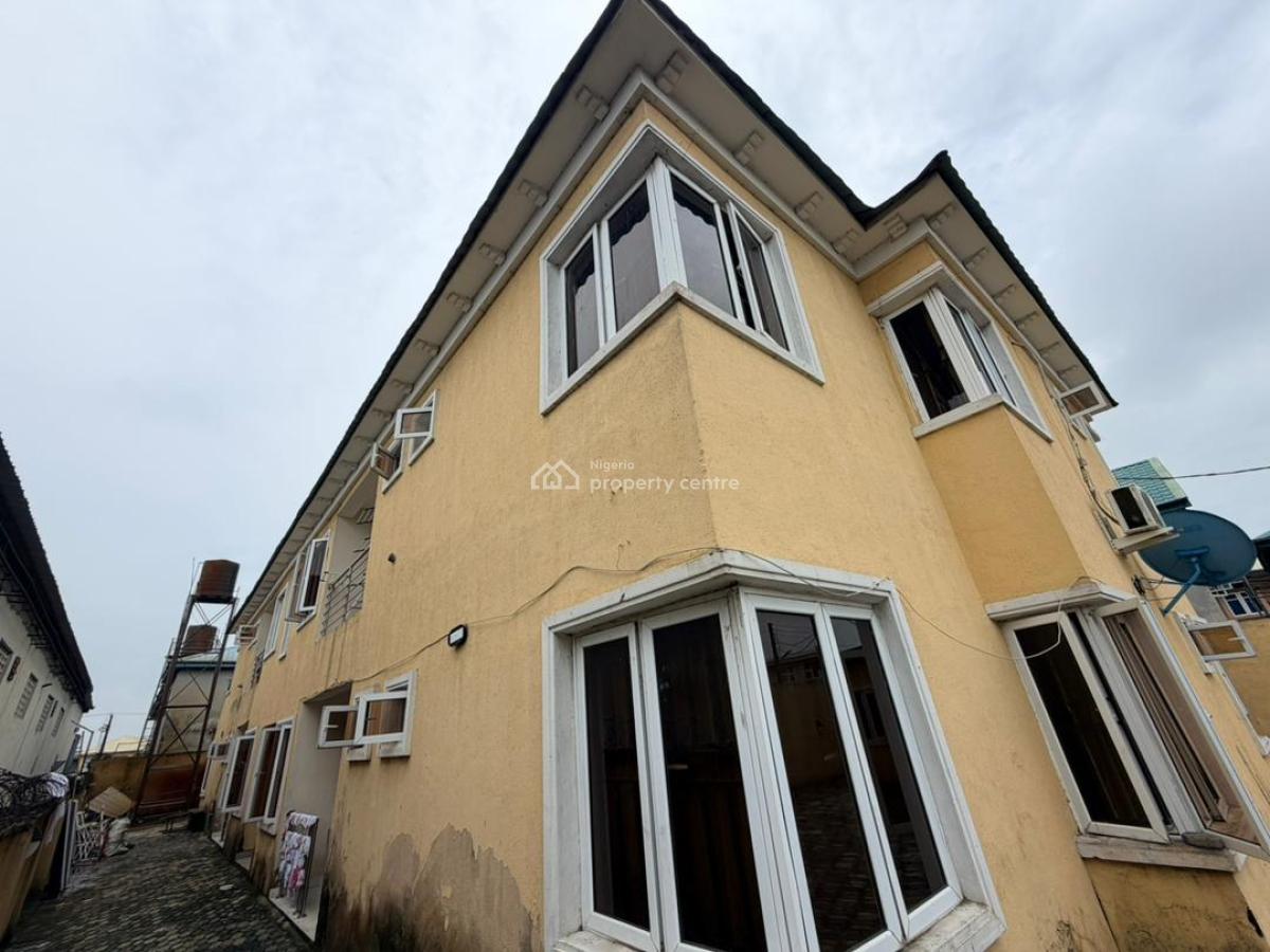 Spacious 3 Bedroom Flat, Peace Villa Estate, Ajah, Lagos, Flat / Apartment for Rent