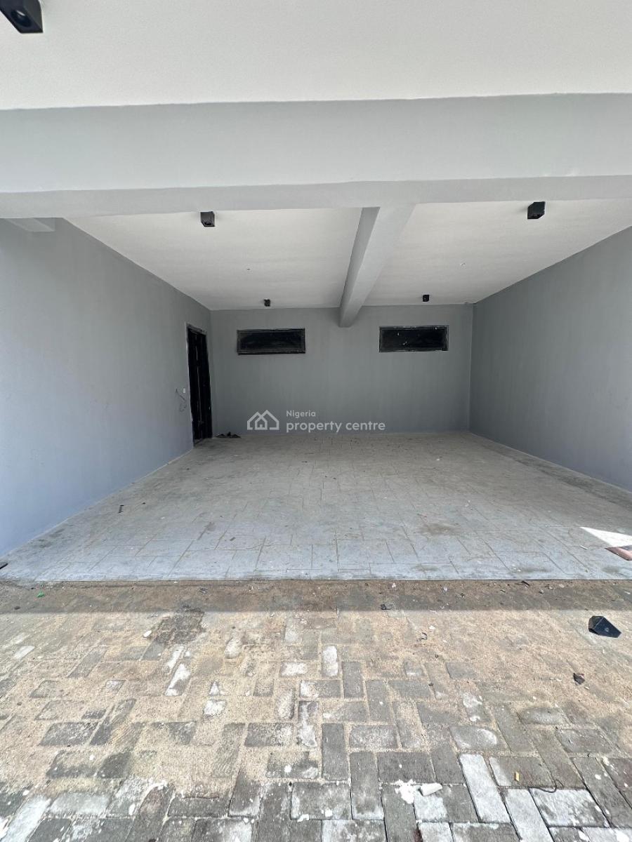 Spacious 5 Bedroom Terrace Duplex with Bq &elevator, Lekki Phase 1, Lekki, Lagos, Detached Duplex for Sale