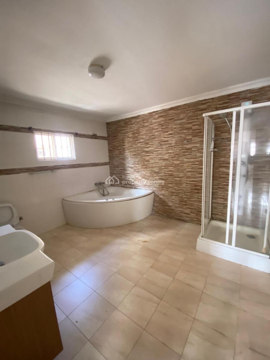 Exclusive 4-bedroom Semi Detached Duplex with Bq, Lekki Phase 1, Lekki, Lagos, House for Rent