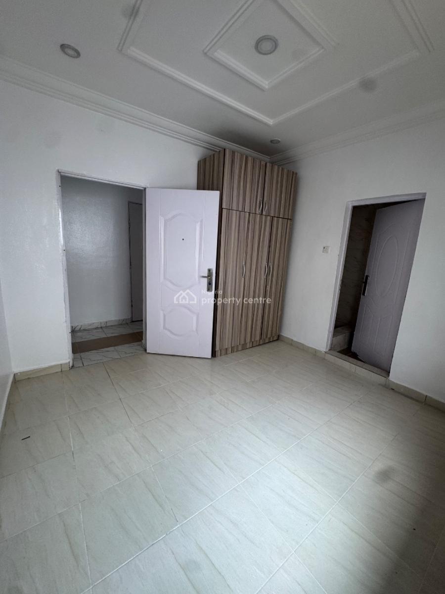 Luxury Serviced 2 Bedroom Apartment, Lekki Phase 1, Lekki, Lagos, Flat / Apartment for Rent