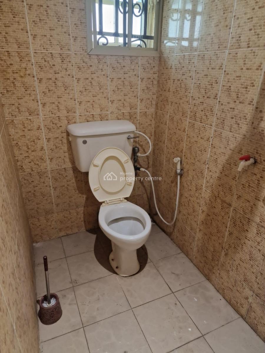 Massive 4 Bedroom Bungalow, Idi Ishin, Jericho, Ibadan, Oyo, Detached Bungalow for Sale