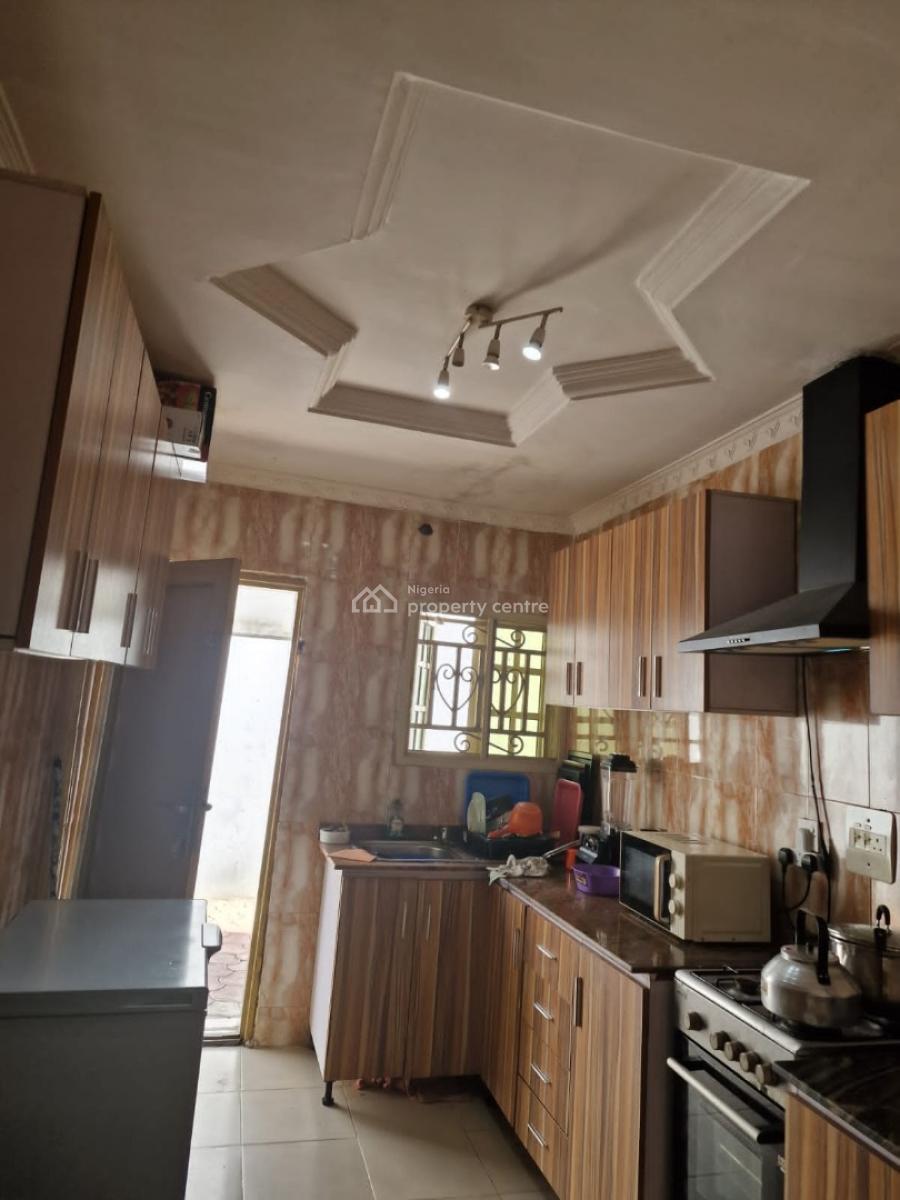 Massive 4 Bedroom Bungalow, Idi Ishin, Jericho, Ibadan, Oyo, Detached Bungalow for Sale