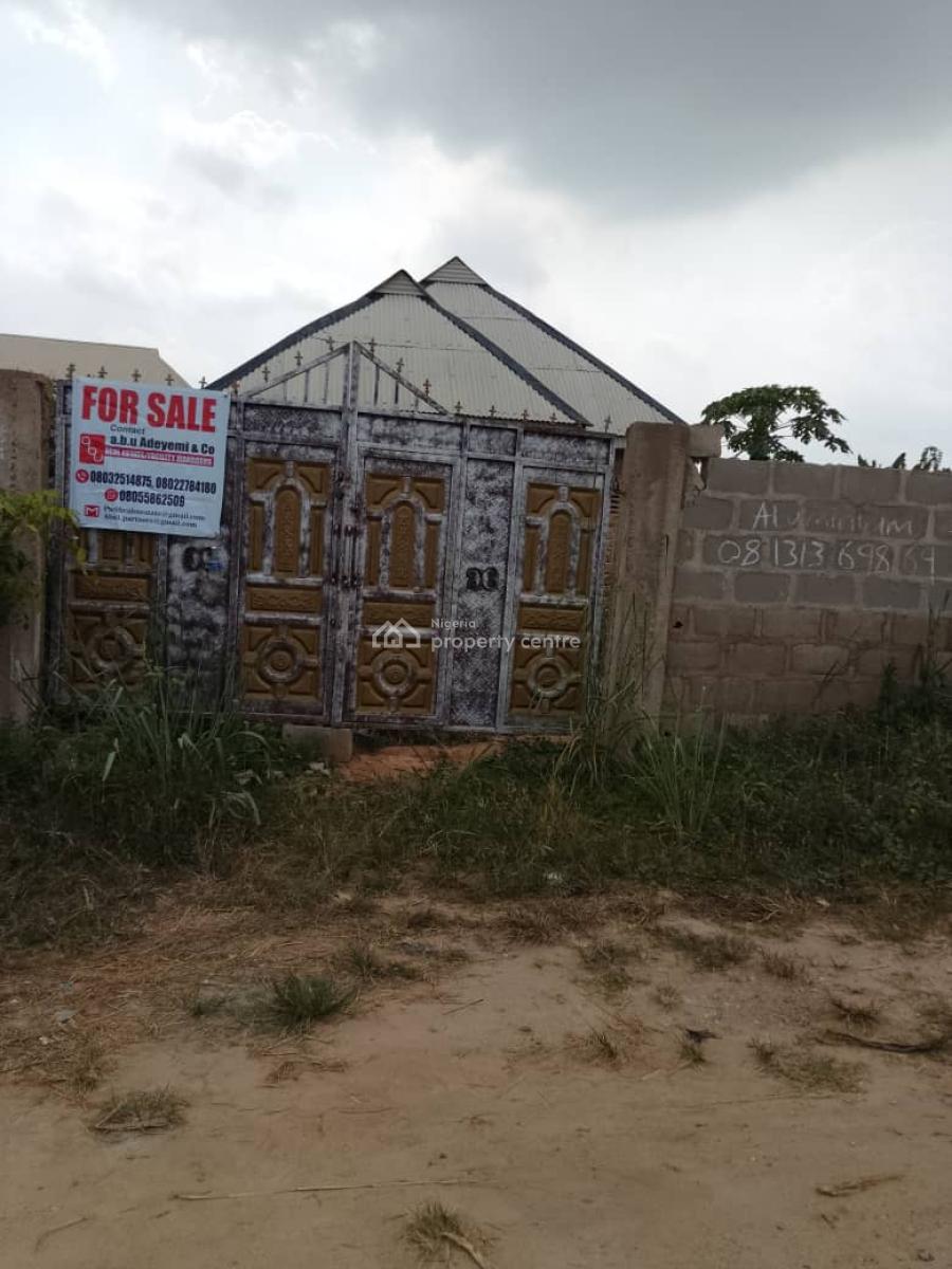 Uncompleted 2-bedroom Flat, 4 Units of Self-contained Fenced & Gated, Orunkole Phase 3, Mowe Town, Ogun, Flat / Apartment for Sale