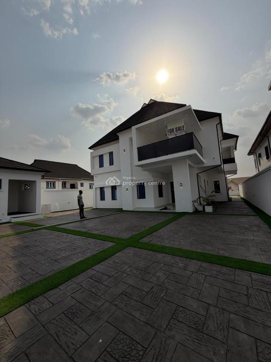 5 Bedroom Duplex with 10kva Solar and Bq, Olapade Agoro, Ibadan, Oluyole, Oyo, Detached Duplex for Sale