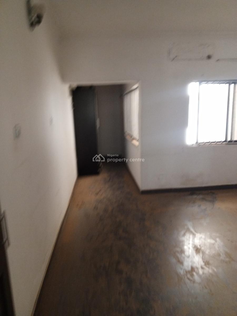 Newly Renovated Mini Flat in Secured Estate, Lekki Phase 1, Lekki, Lagos, Mini Flat (room and Parlour) for Rent