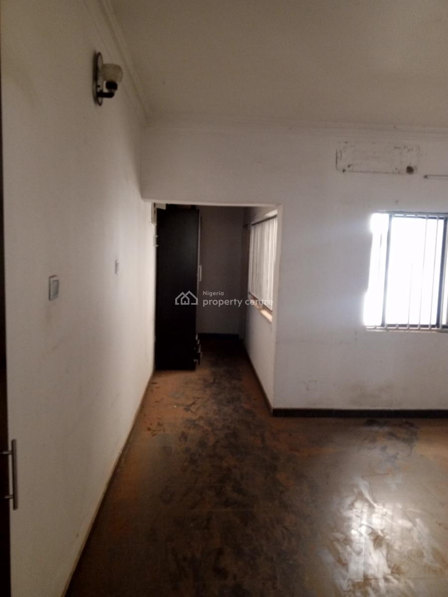 Newly Renovated Mini Flat in Secured Estate, Lekki Phase 1, Lekki, Lagos, Mini Flat (room and Parlour) for Rent