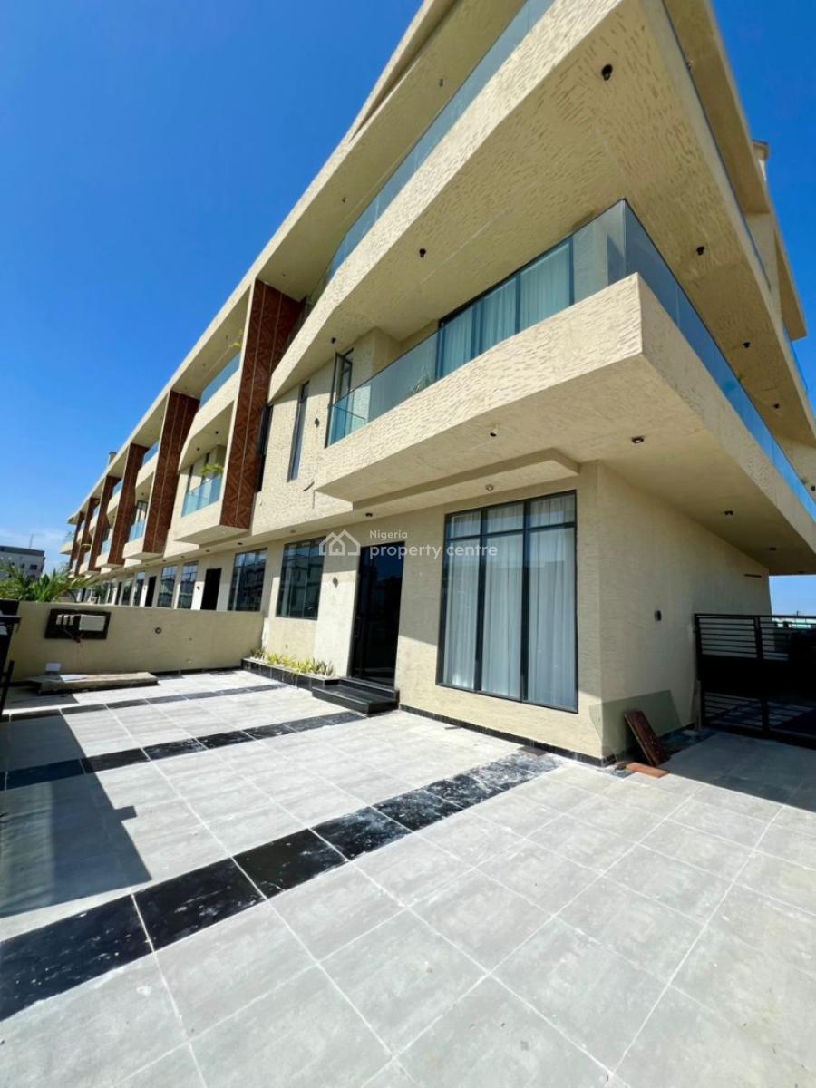 Uniquely Designed 5 Bedroom Triplex with Personal Compound, Lekki Phase 1, Lekki, Lagos, House for Sale