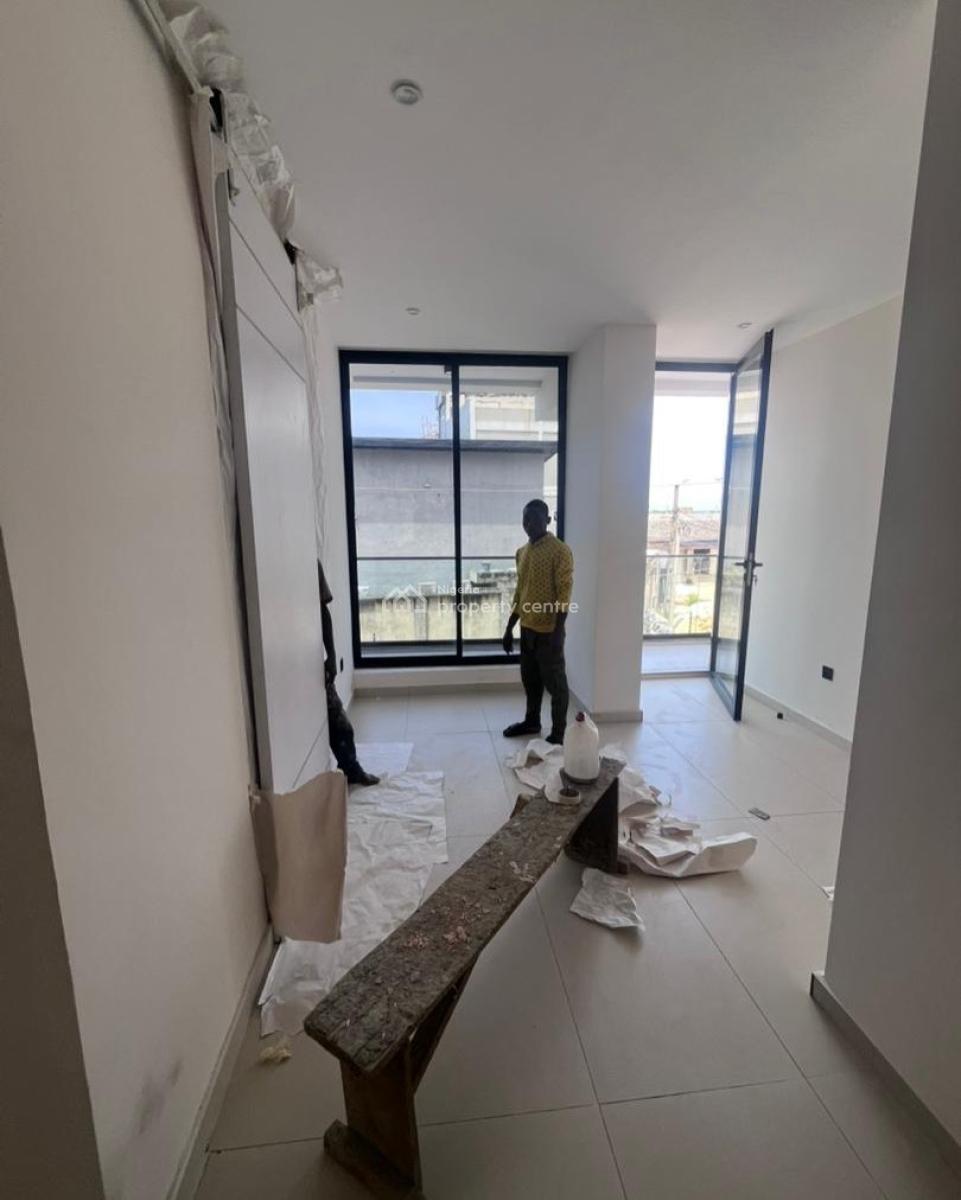 2 Bedroom Apartment, Ikate, Lekki, Lagos, Block of Flats for Sale