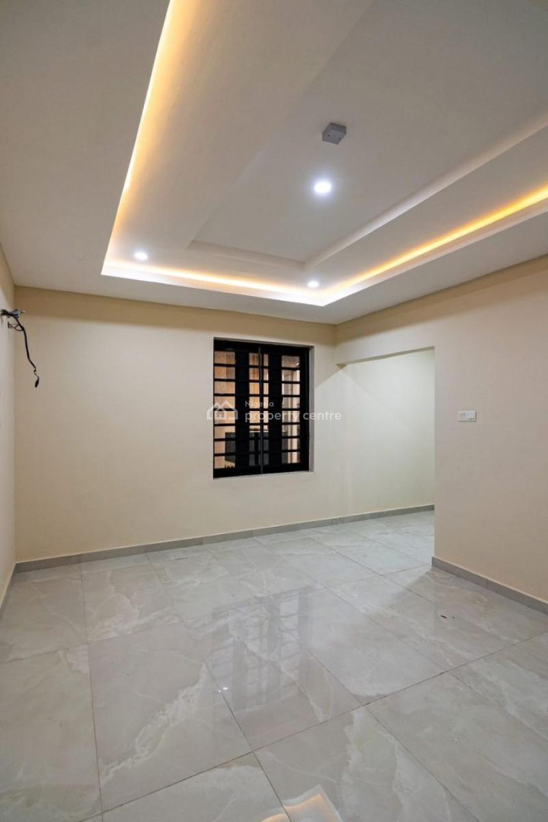 Well Deigned 3 Bedroom Apartment, Ikeja Gra, Ikeja, Lagos, Flat / Apartment for Rent