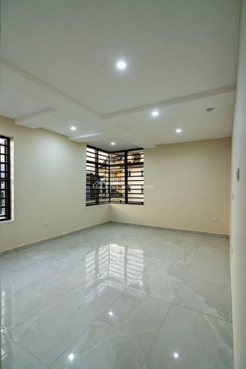 Well Deigned 3 Bedroom Apartment, Ikeja Gra, Ikeja, Lagos, Flat / Apartment for Rent