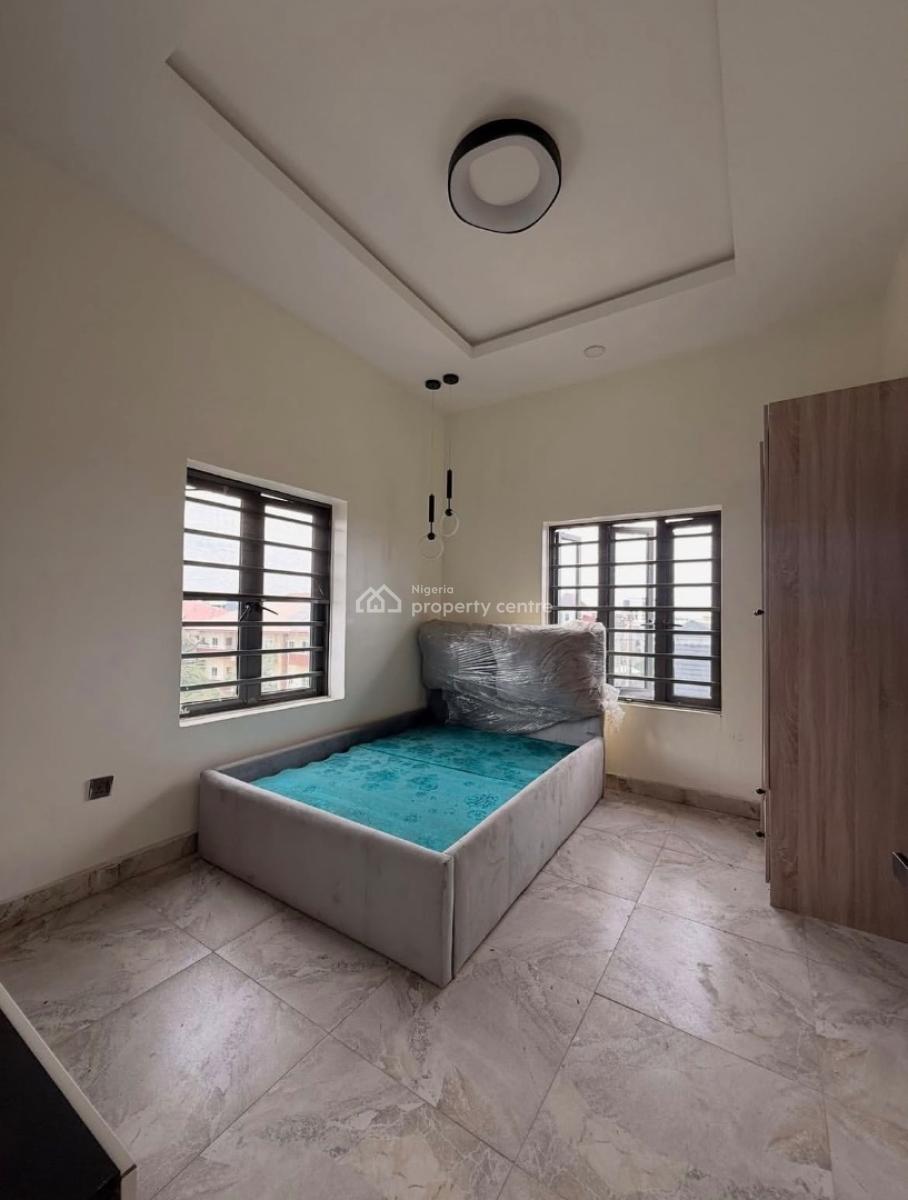 Well Built Serviced 2 Bedroom Apartment, Ikate Elegushi, Lekki, Lagos, Flat / Apartment for Rent