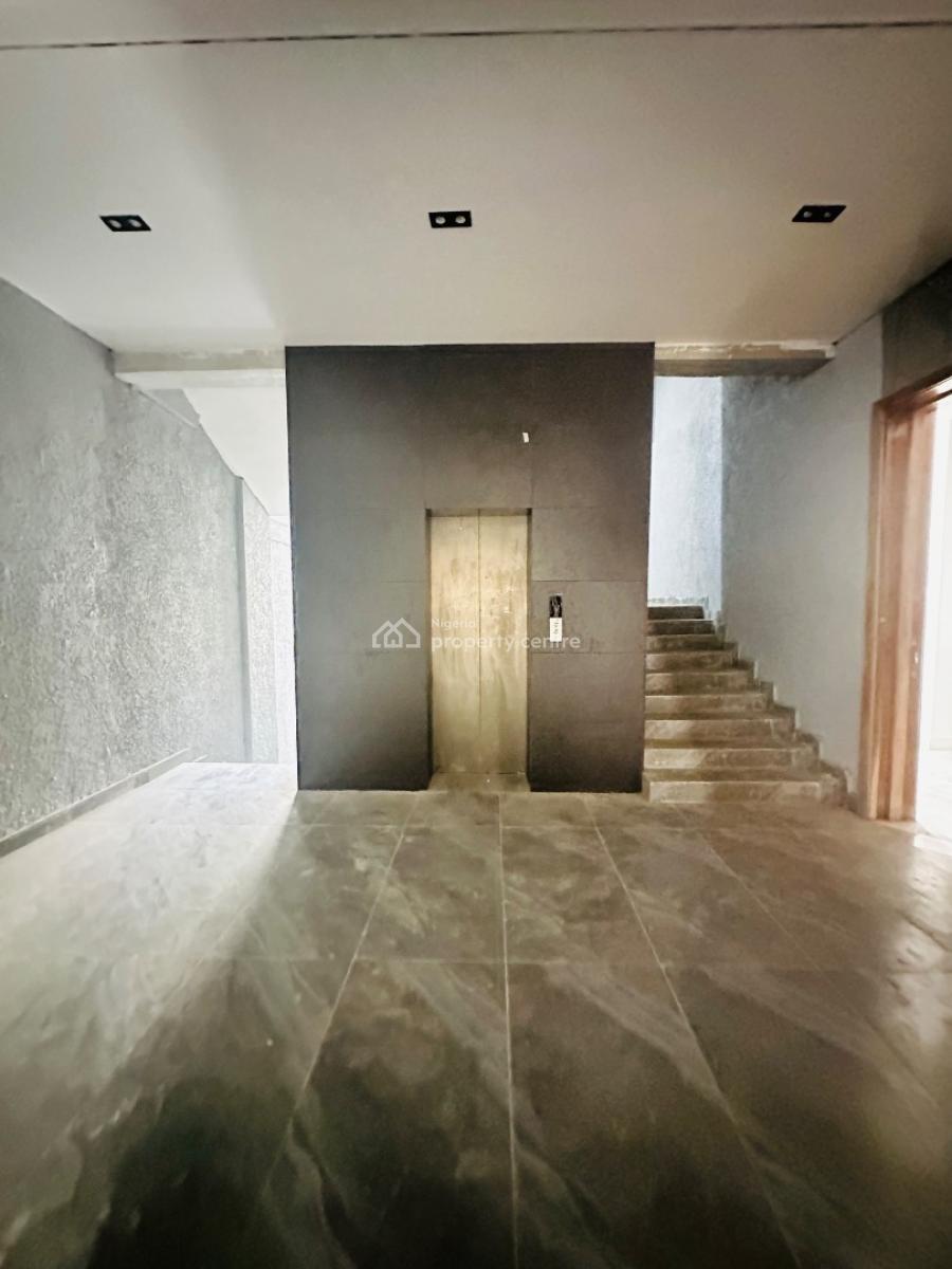 Neatly Finished 2 Bedroom Apartment with Pool, Gym and Elevator, Lekki Phase 1, Lekki, Lagos, Flat / Apartment for Sale
