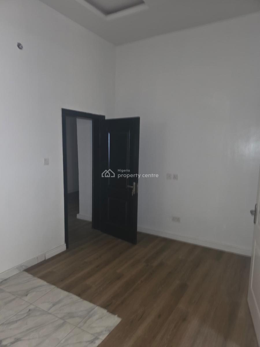 Executive 4 Bedroom Terrace Duplex with Children Playground, Gra, Ikota, Lekki, Lagos, Terraced Duplex for Rent