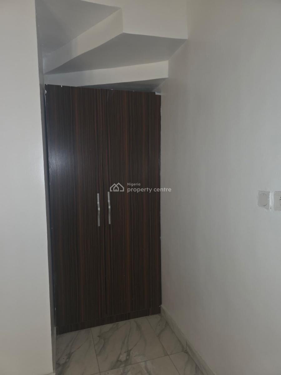 Executive 4 Bedroom Terrace Duplex with Children Playground, Gra, Ikota, Lekki, Lagos, Terraced Duplex for Rent