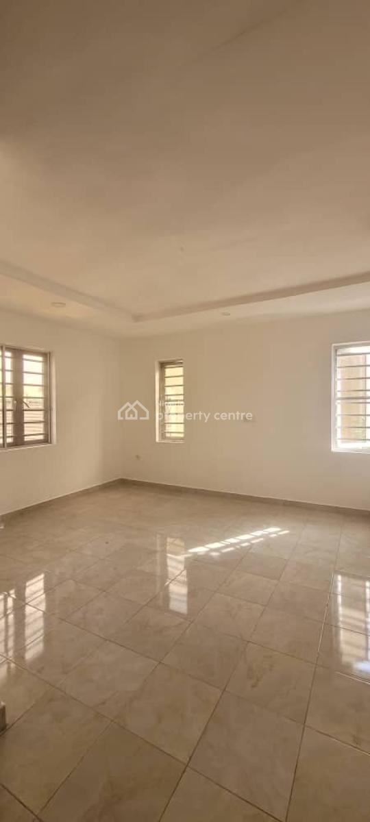 Luxury 3bedroom Flat, Gloden Pearl Estate, Opposite Happy Land Estate, Ajah, Lagos, Flat / Apartment for Rent