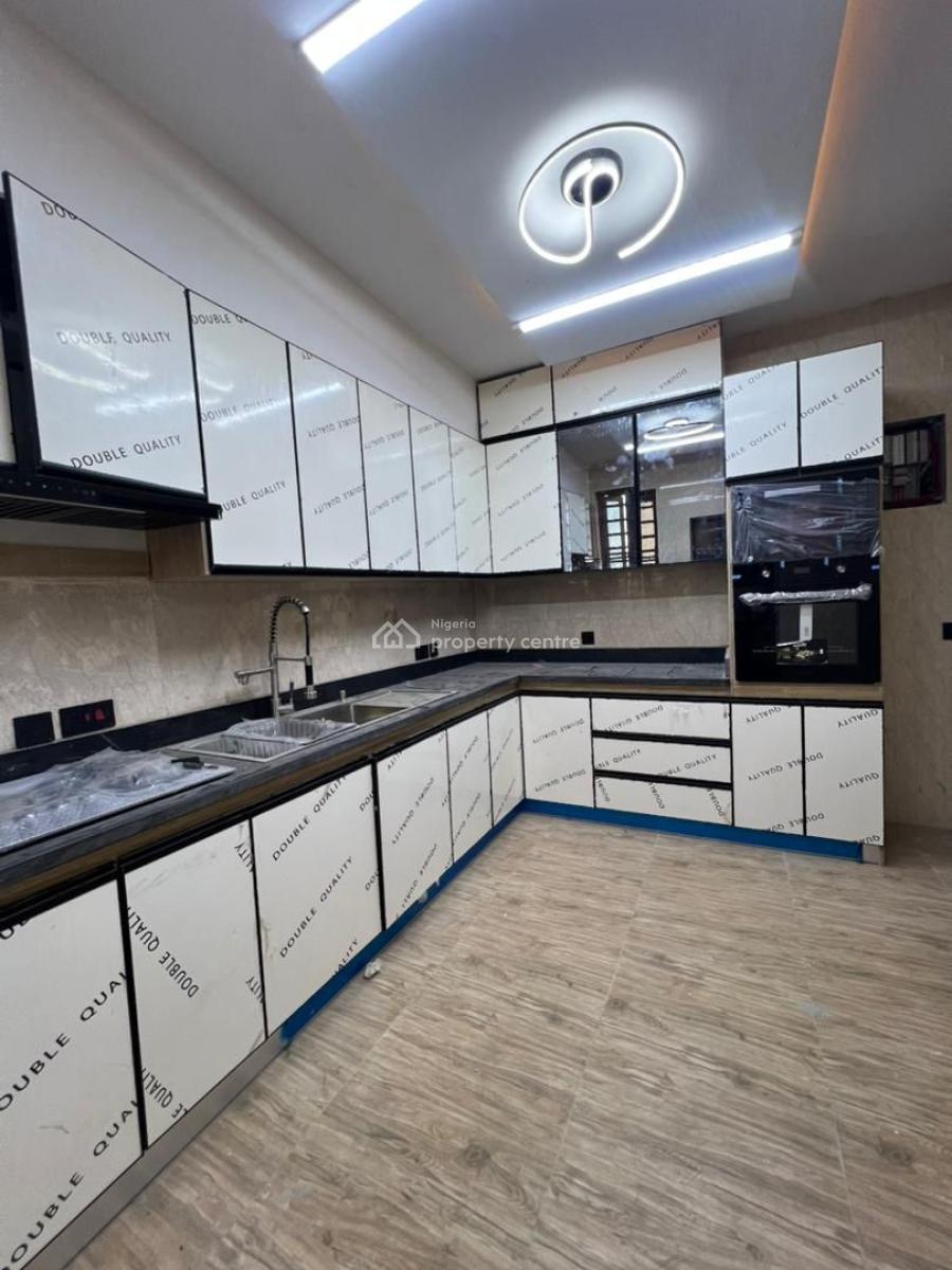 Exquisitely Built 4 Bedroom Terrace Duplex Plus Bq and Solar, Surulere, Lagos, Terraced Duplex for Sale